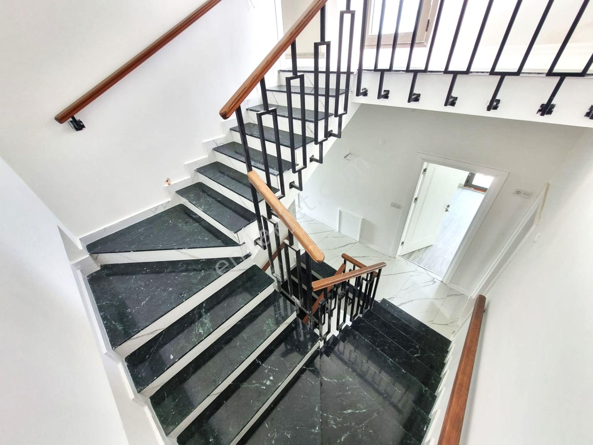 💥burhaniye Pelitköy'de💥denize Sıfır Nezih Site İçi Deniz Manzaralı Sıfır 5+1 Lüks Satılık Villalar - Görsel 20