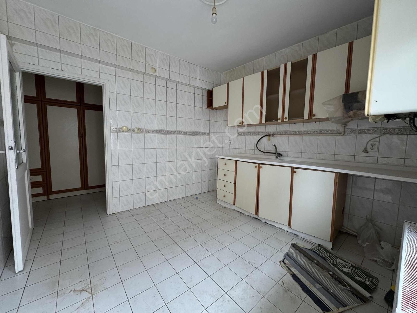 Reşadıyede Arakat 3+1 Kiralık Daire - Görsel 27