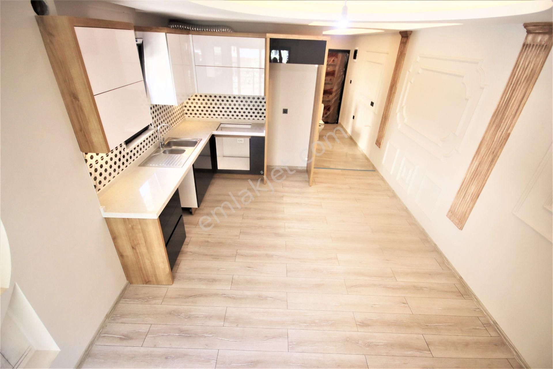 👉aygül'den Akçay'da Şık Tasarımı İle Denize 50 Mt Bahçe Kullanımlı Geniş 3+1 Satılık Ters Dubleks👈 - Görsel 6