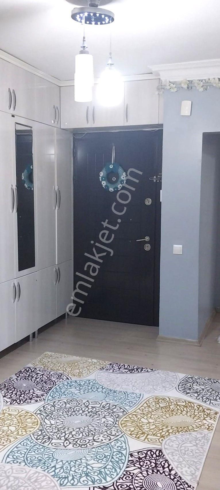 Recep Ümit'ten Ömerağa Gazi Yakup Satar, Büyükpark Karşısı Satılık 3+1 Muhteşem Bakımlı Daire - Görsel 2