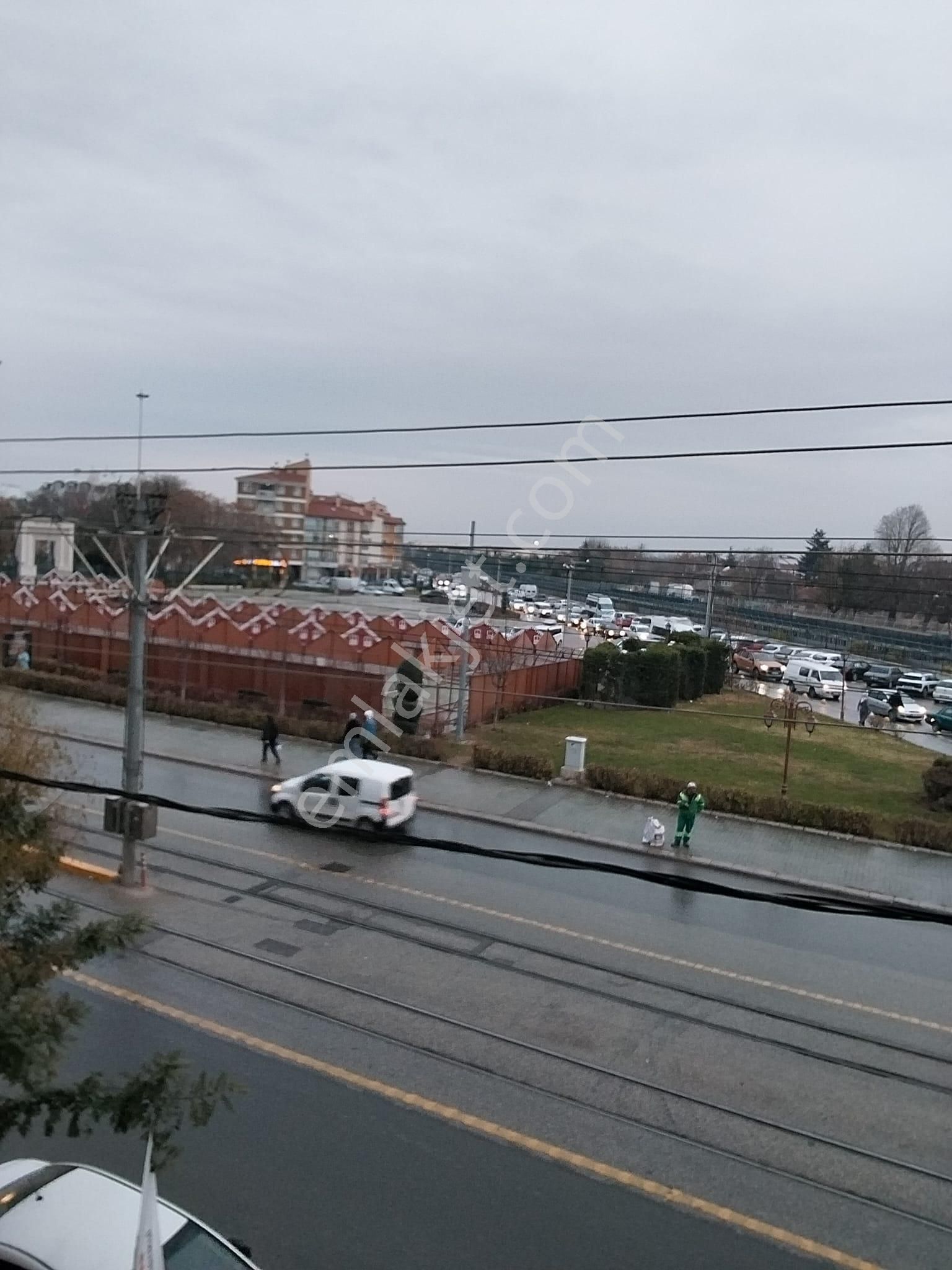 Recep Ümit'ten Ömerağa Gazi Yakup Satar, Büyükpark Karşısı Satılık 3+1 Muhteşem Bakımlı Daire - Görsel 20