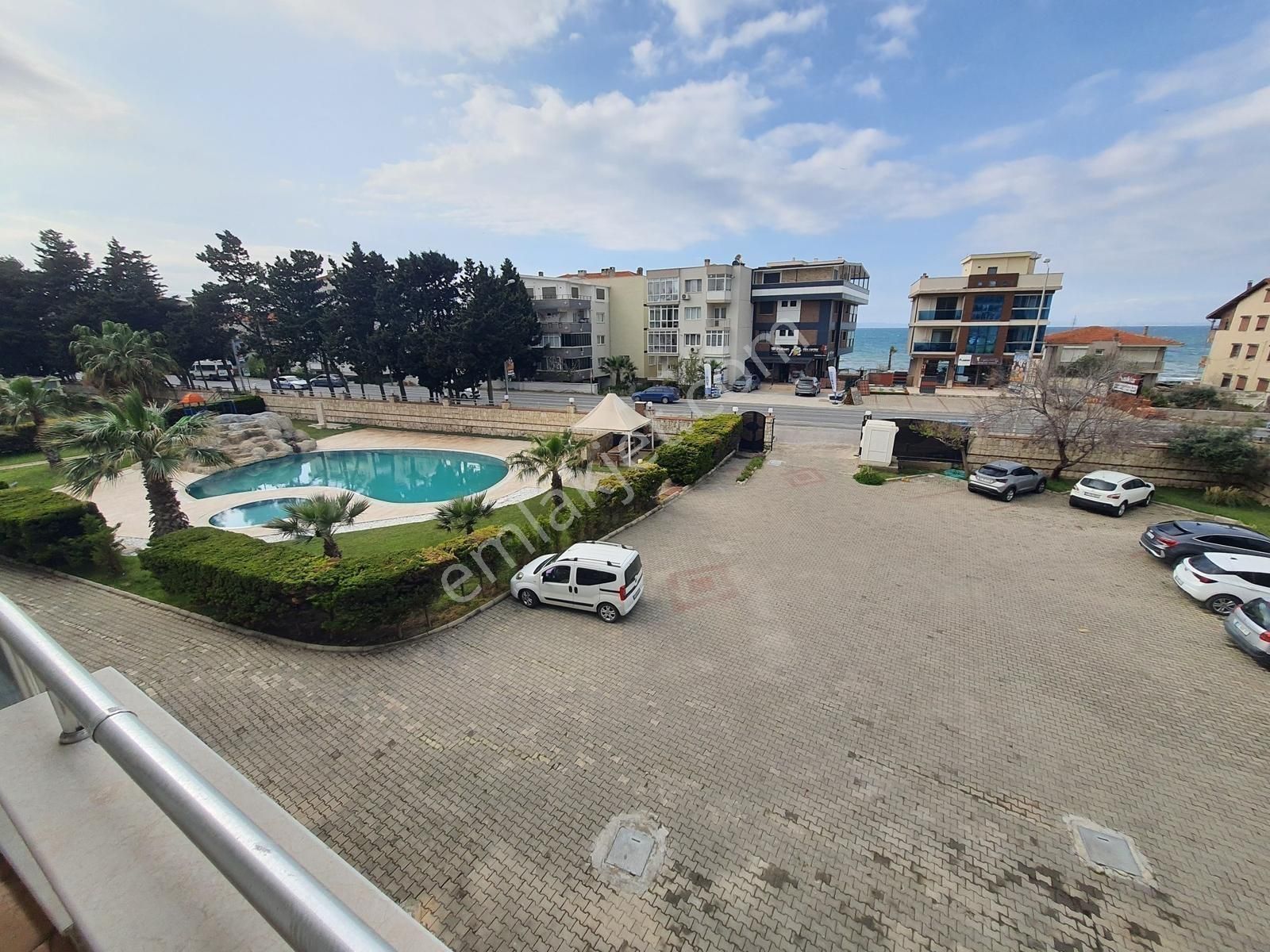 Güzelbahçe De Deniz Ve Havuz Manzaralı Geniş Satılık Daire - Görsel 31