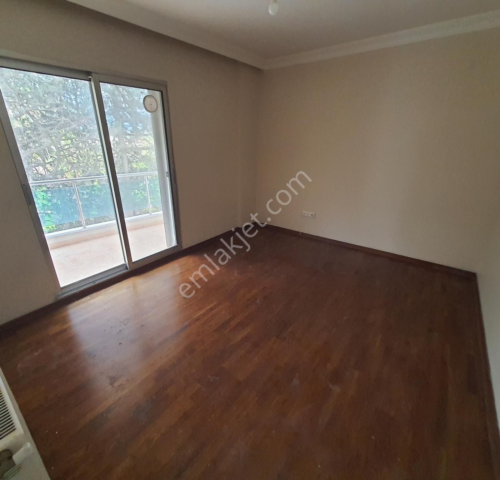 Güzelbahçe De Deniz Ve Havuz Manzaralı Geniş Satılık Daire - Görsel 6