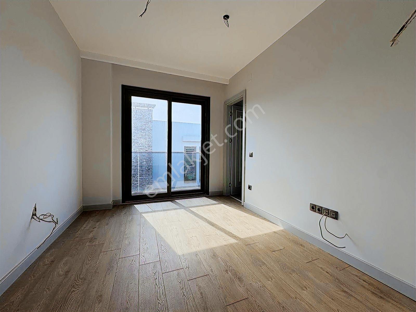 Karahanda Oturuma Hazır 5+1/site İçi/5 Banyolu Havuzlu Lüx Villa - Görsel 22
