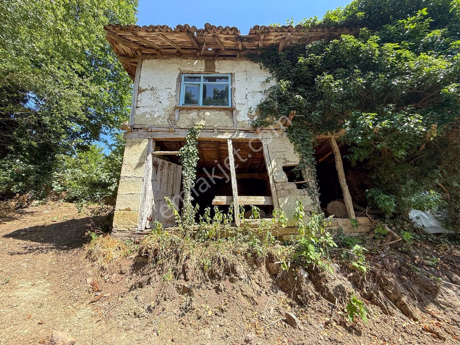 Bursa Mustafakemalpaşa Köyiçinde 700 M² İmarlı Müstakil Arsa - Görsel 10