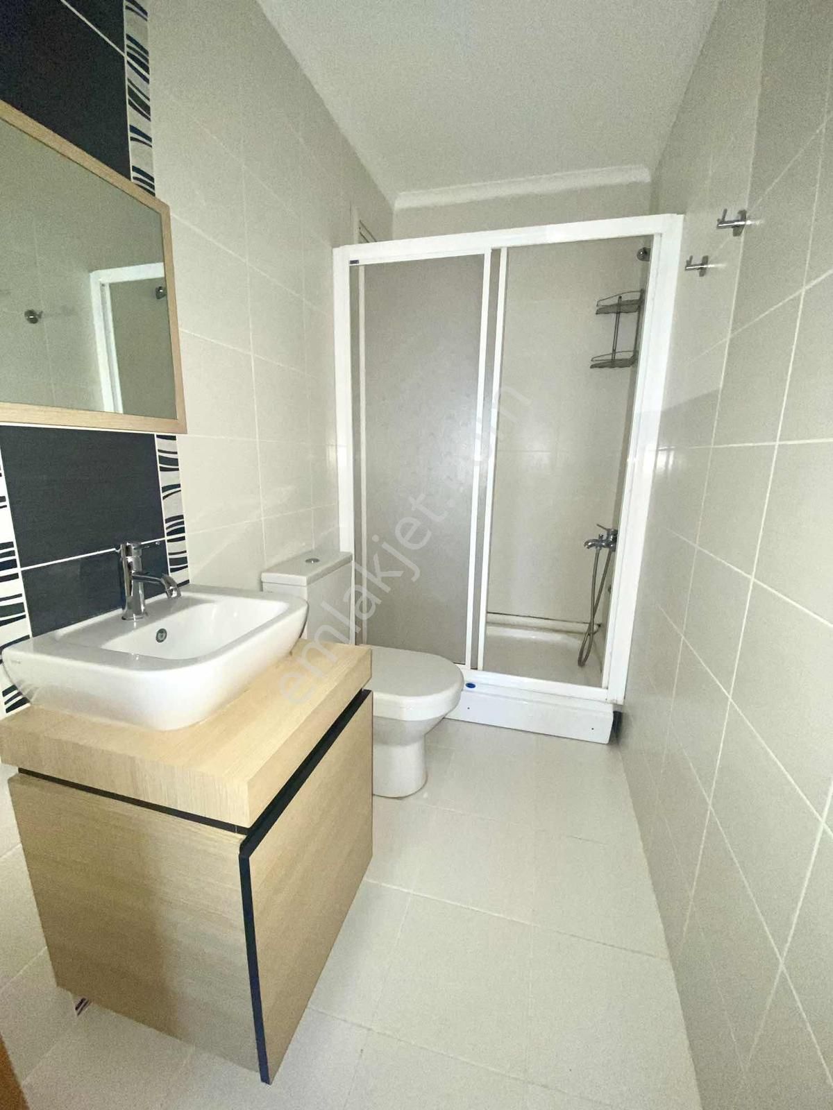 Hürriyet Mahallesinde Lüks 2+1 Daire - Görsel 7