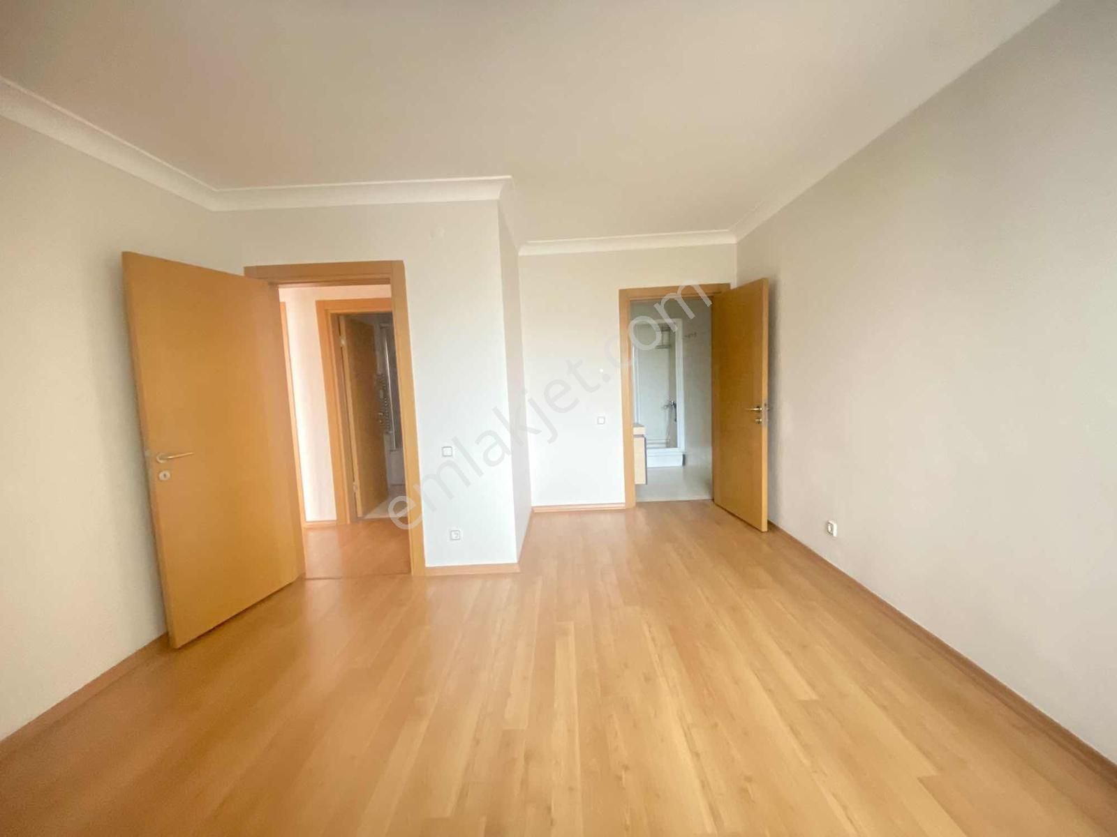 Hürriyet Mahallesinde Lüks 2+1 Daire - Görsel 12