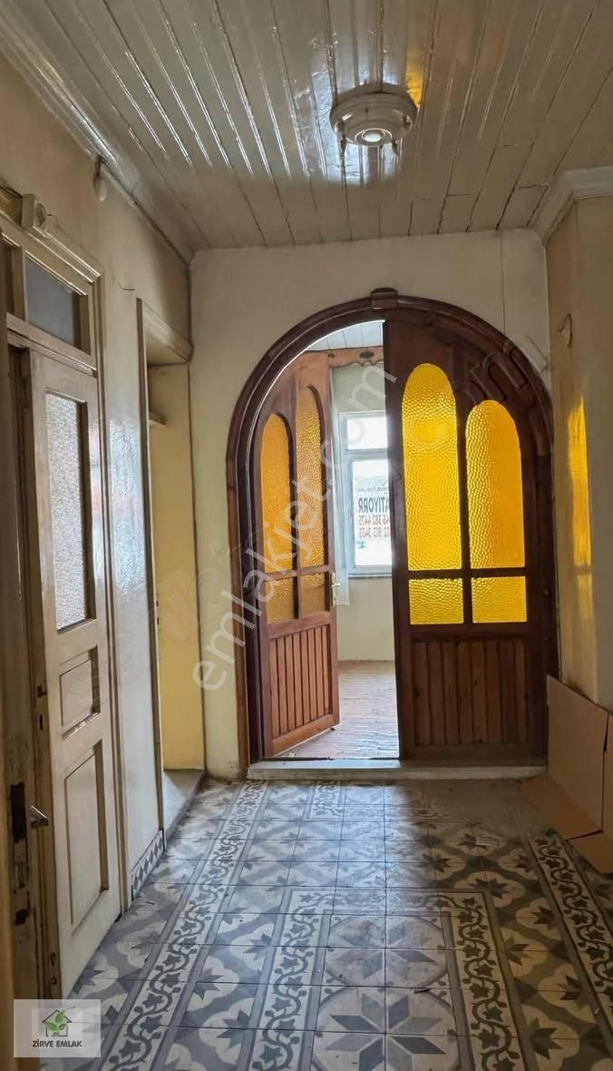 Zirve Emlak Satıyorr Komple Dükkan Ve Daire Cadde Üzeri Kaçmazz - Görsel 17