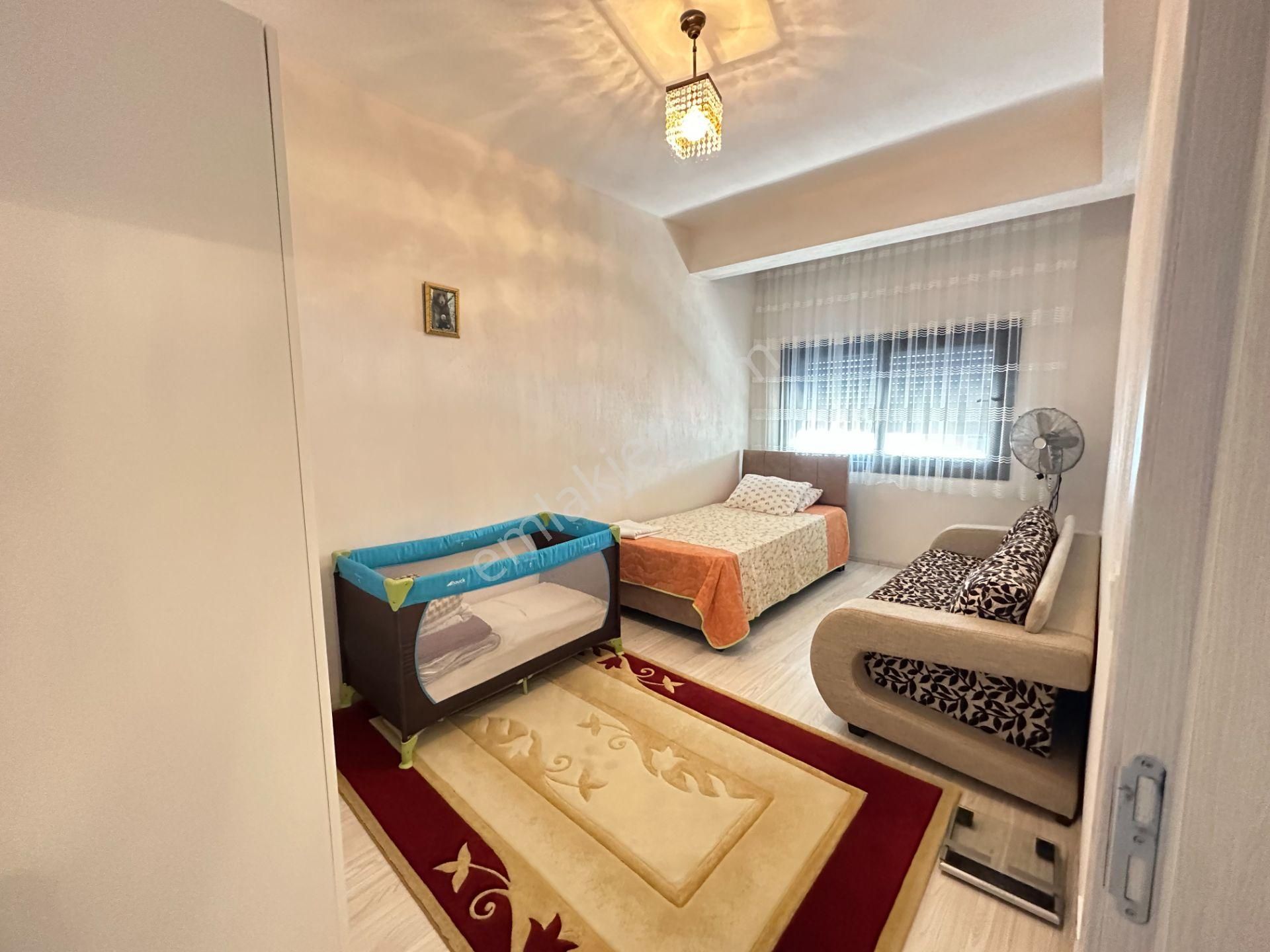 İzmir Seferihisar Ürkmez'de Plaja 300m Ayrı Mutfaklı Satılık 4+1 Tripleks - Görsel 12