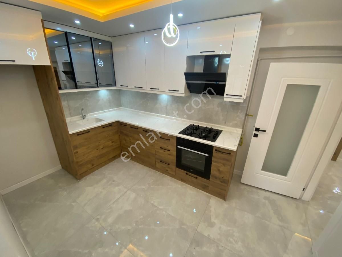 Sincan Plevne Mah 3+1 Ultra Lüks Yapılı Bağımsız Satılık Daire - Görsel 3