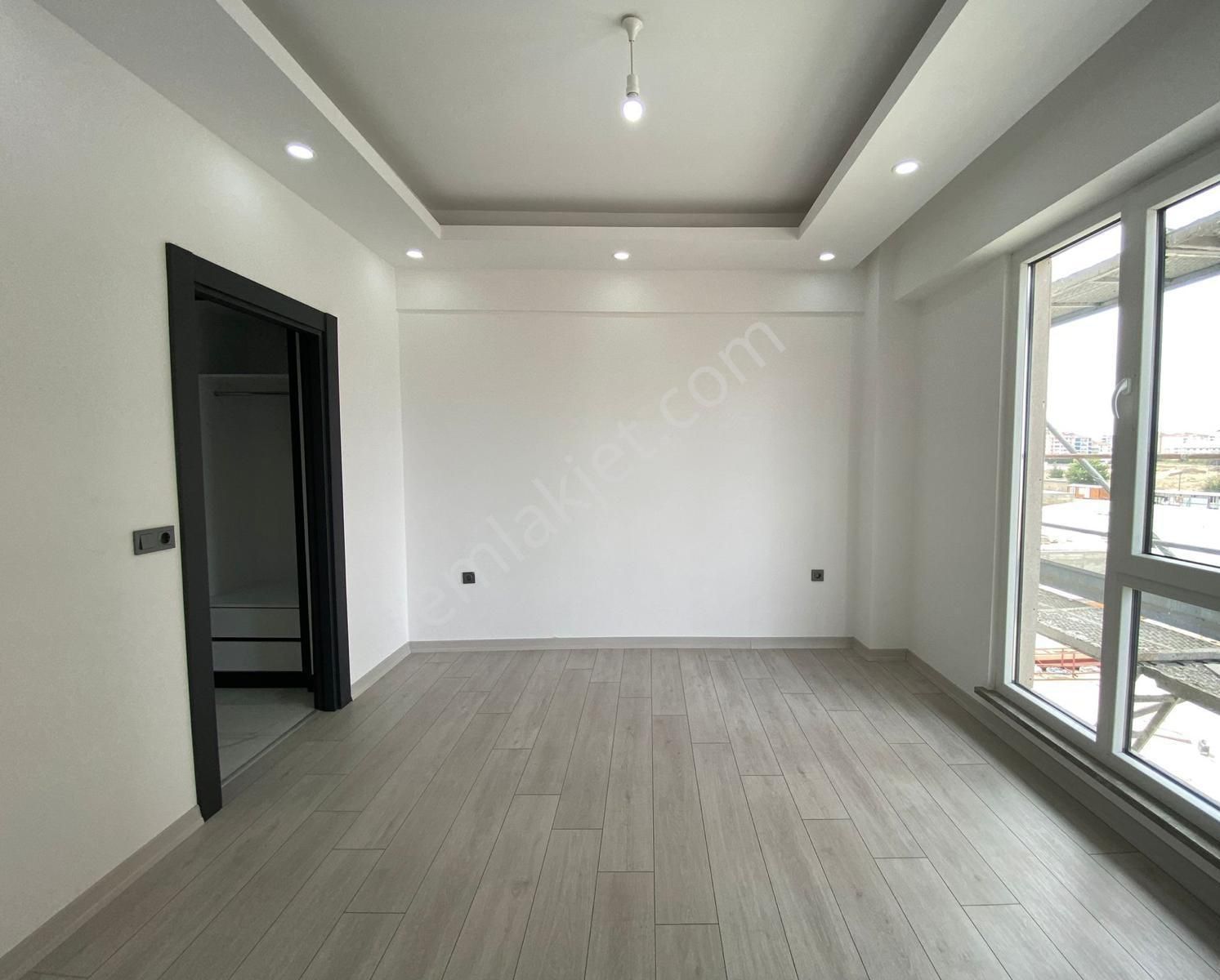 Revos//çorlu Hürriyet Mahallesinde 2+1 Satılık Lüx Daire - Görsel 3