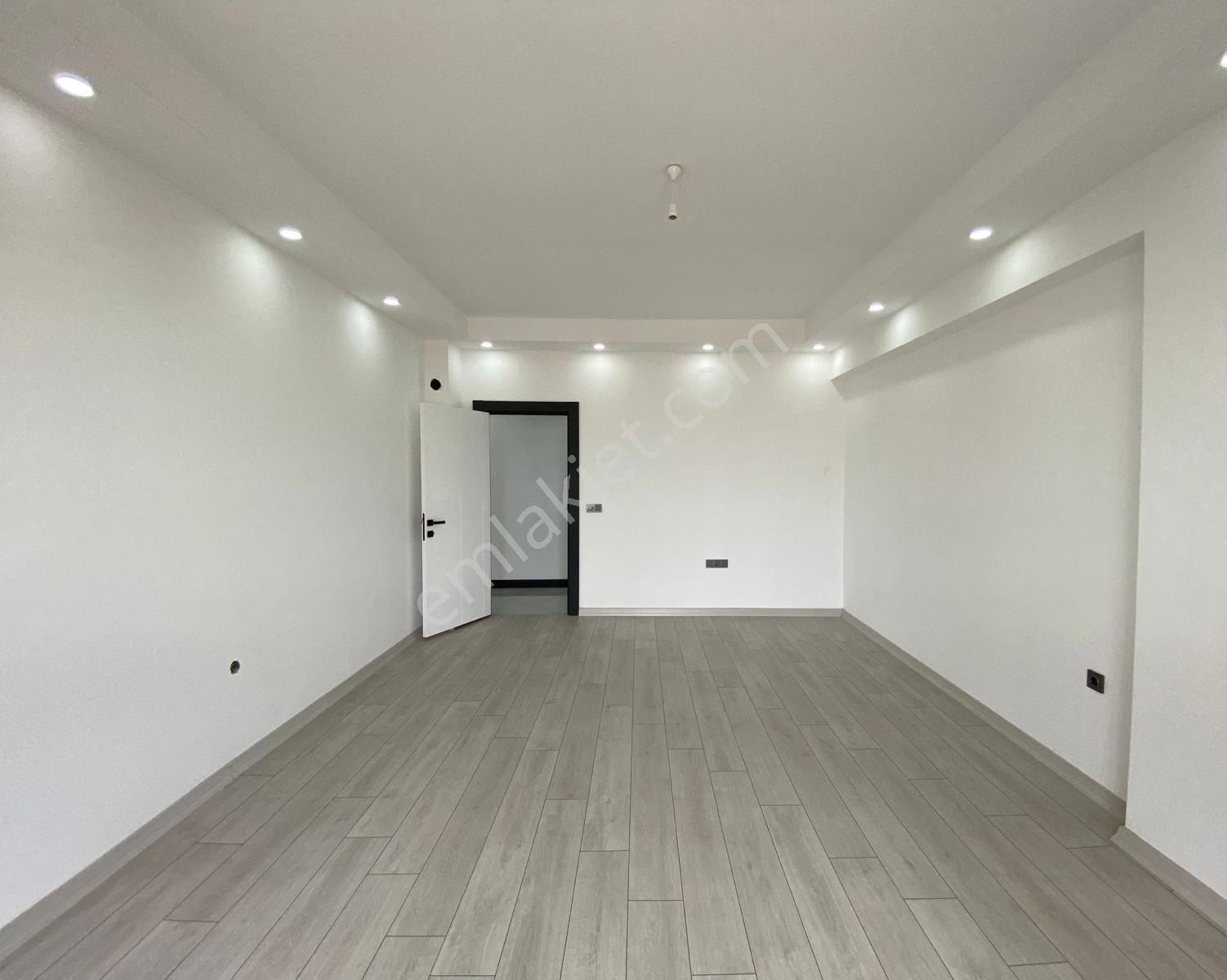 Revos//çorlu Hürriyet Mahallesinde 2+1 Satılık Lüx Daire - Görsel 8