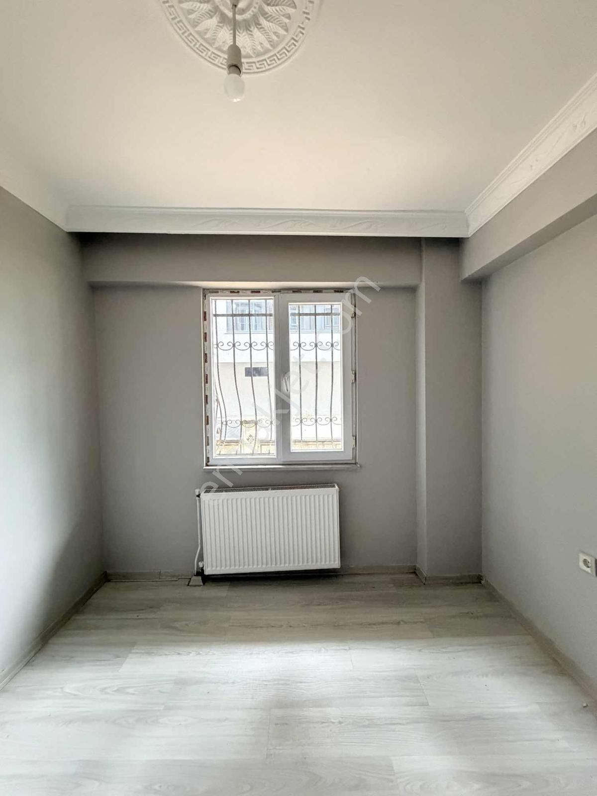 Çorlu Hatipte 2+1 İskanlı Satılık Giriş Kat Daire // Revos // - Görsel 6