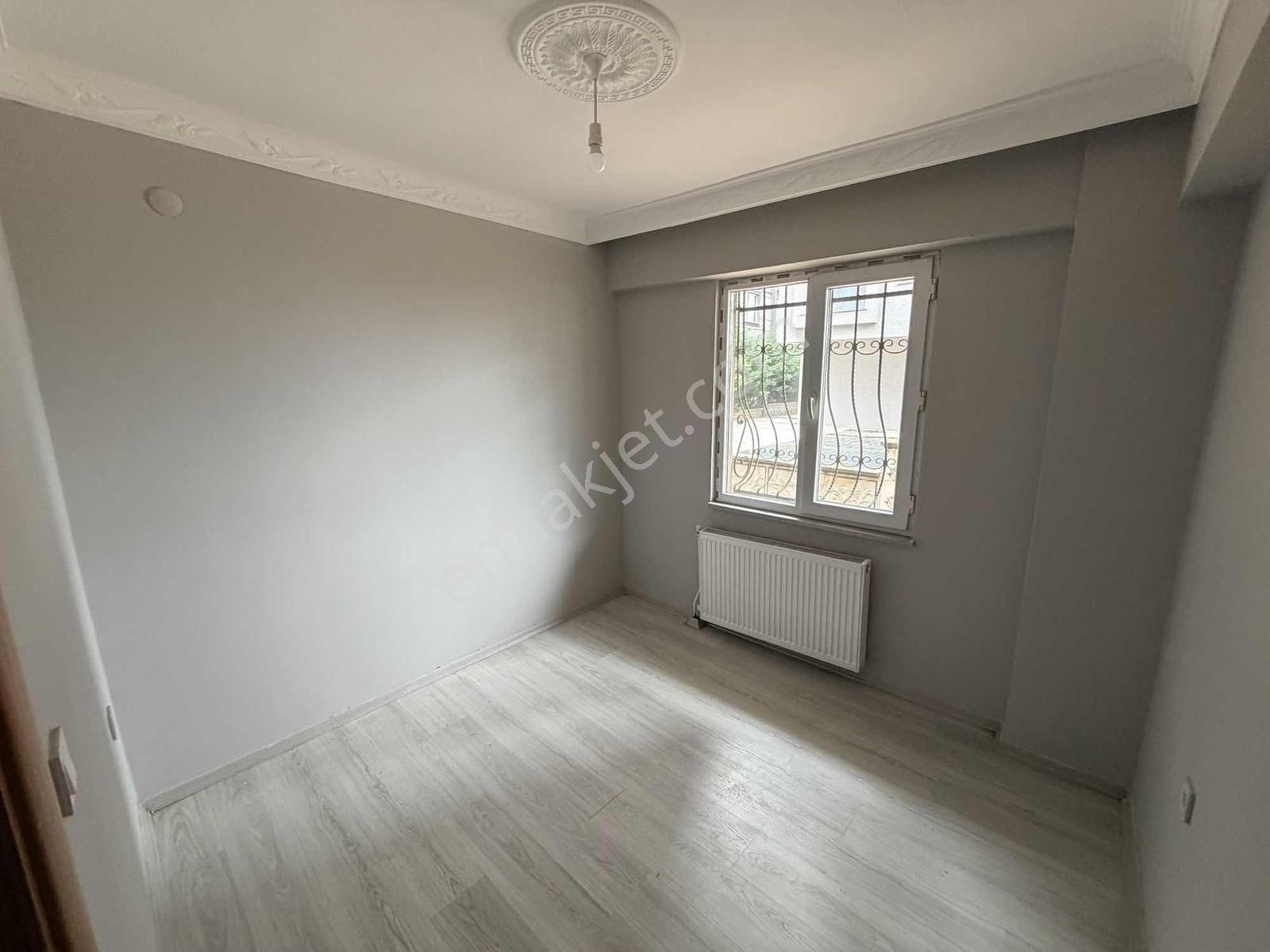 Çorlu Hatipte 2+1 İskanlı Satılık Giriş Kat Daire // Revos // - Görsel 21