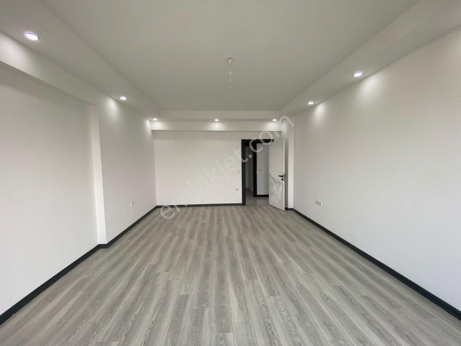 Çorllu Hürriyet Mahalesi İzsiz Towers 3+1 Satılık Daire - Görsel 5