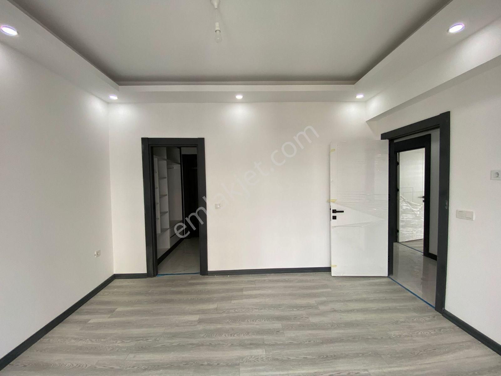 Çorllu Hürriyet Mahalesi İzsiz Towers 3+1 Satılık Daire - Görsel 8