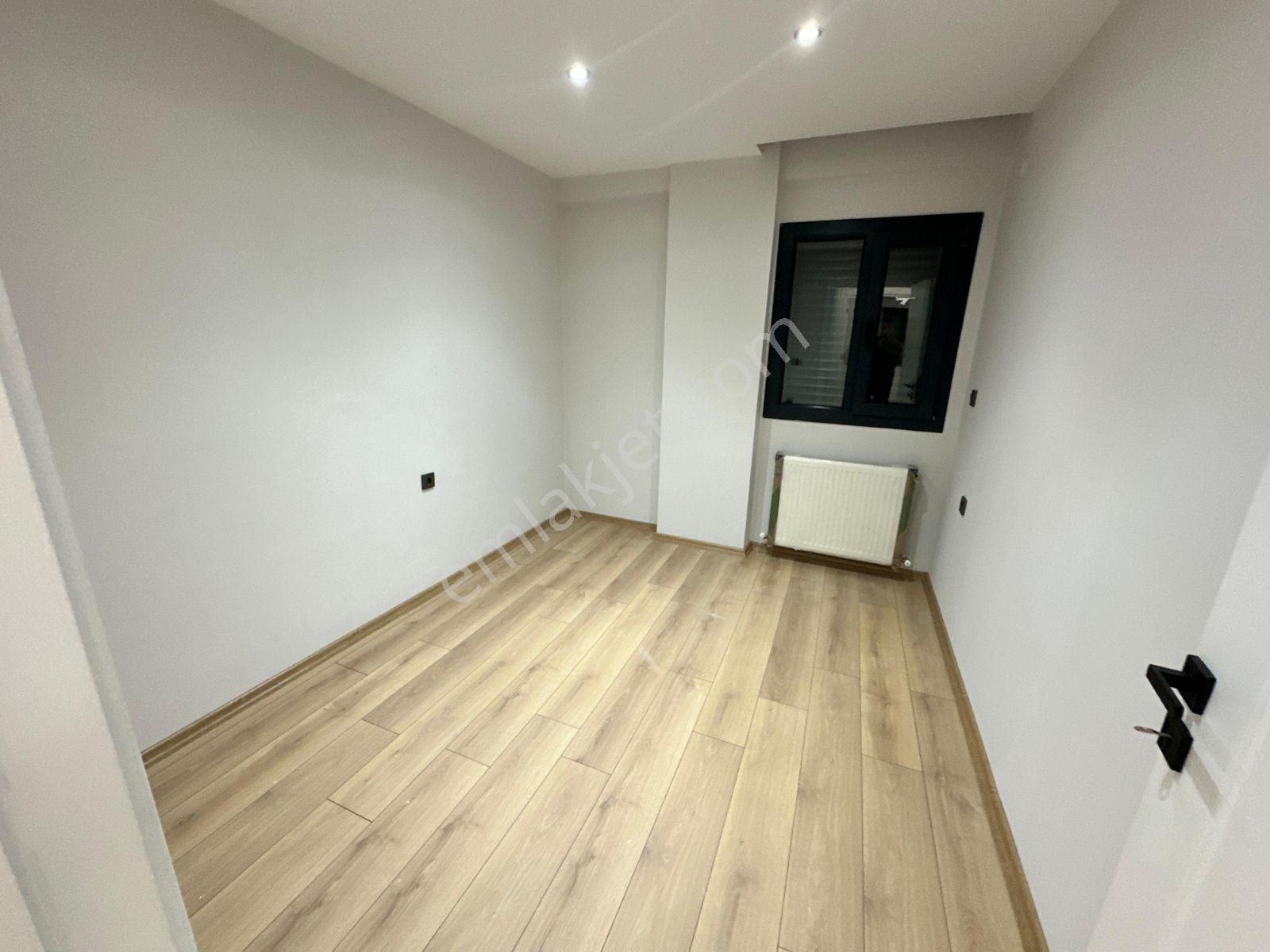 Torbalıda Ultra Lüks Oturuma Hazır Daire - Görsel 9