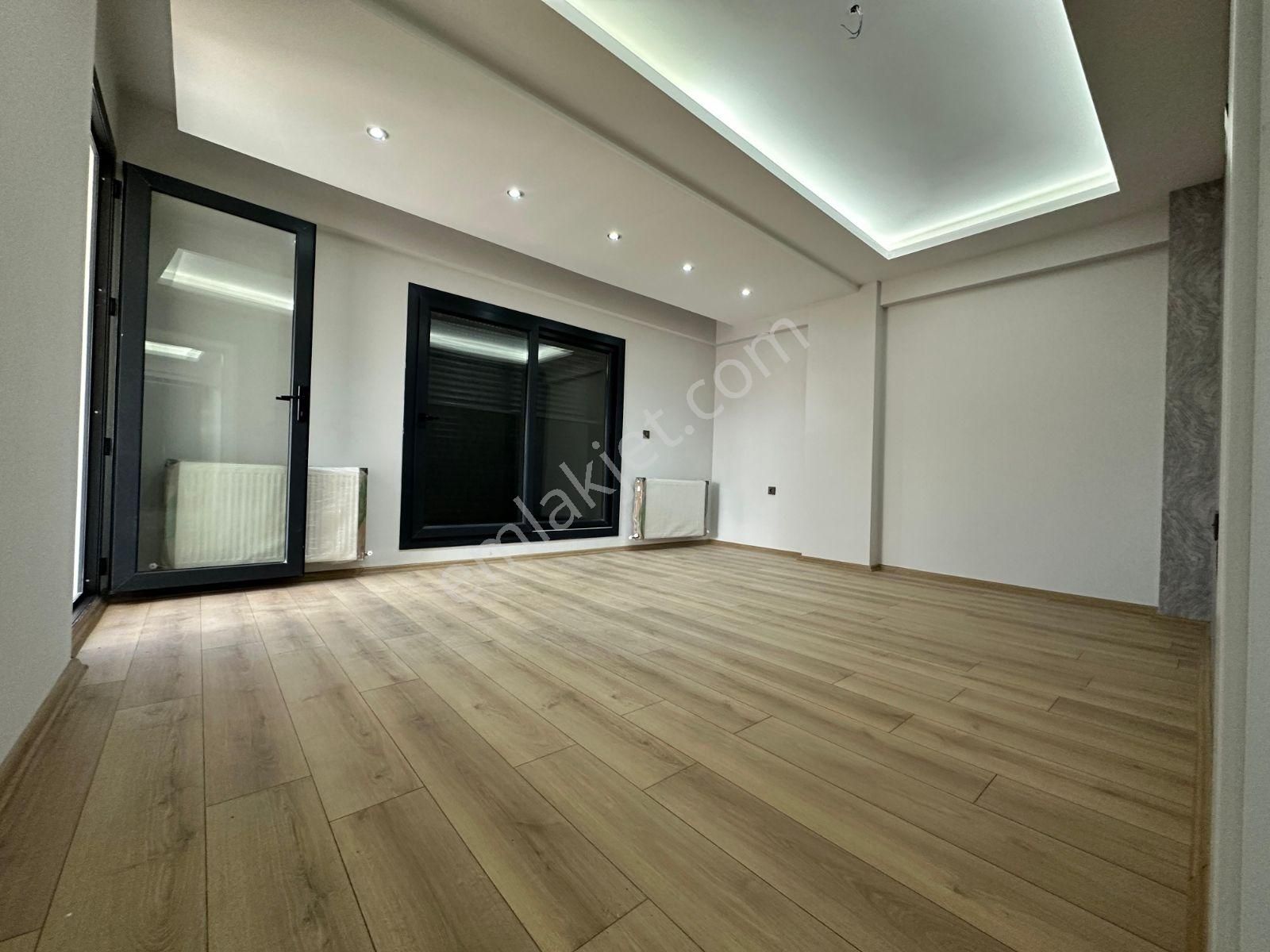 Torbalıda Ultra Lüks Oturuma Hazır Daire - Görsel 3