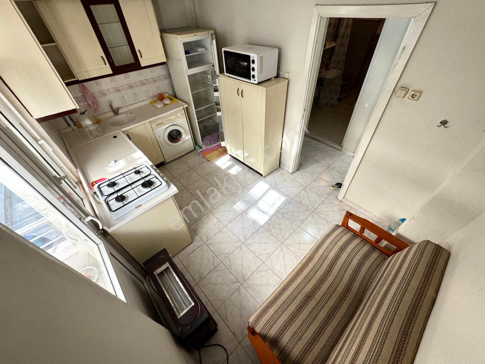 🏡 Referans'tan Akçay Merkez'de Deniz Manzalı Ayrı Mutfak 1+1 Daire - Görsel 8