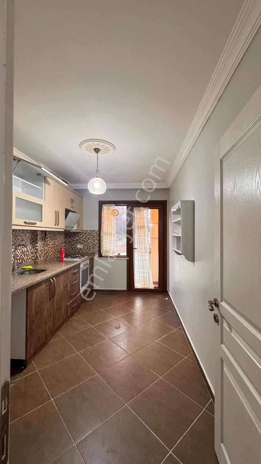 İstasyonda Geniş Kullanışlı Satılık 3+1 Daire - Görsel 16