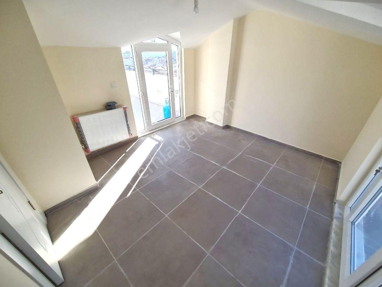 Aygülden Edremit'te Yatırım Fırsatı! Sıfır Ayrı Mutfak Deniz Manzaralı Terası İle Satılık 3+1dubleks - Görsel 13