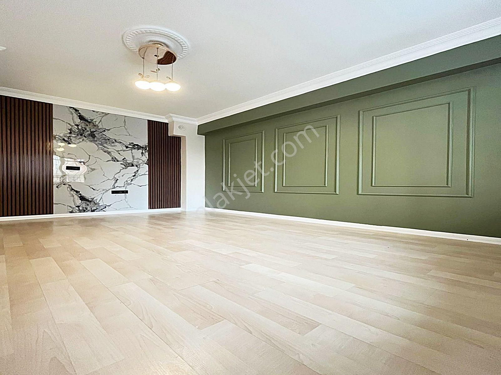 Esenyurt Bağlarçeşme Mahallesinde Ön Cephe Yüksek Giriş 2+1 Daire - Görsel 4