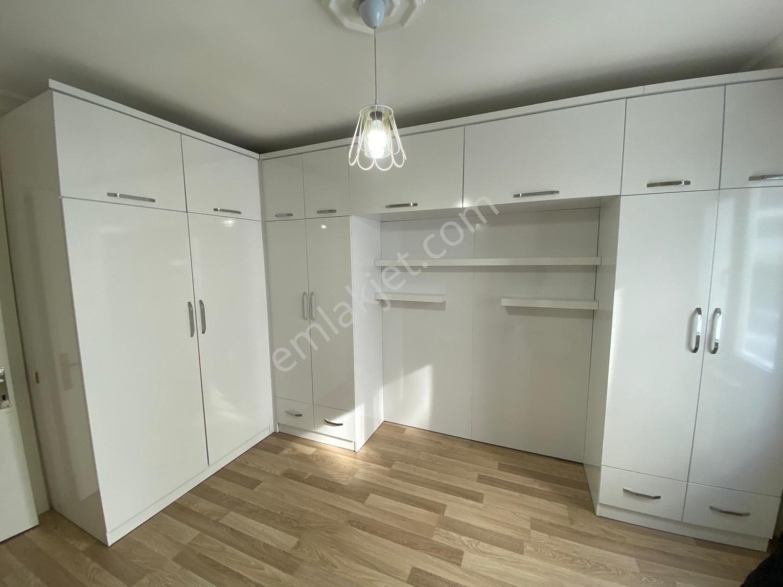 Kuşadası'nda 3+1 Önü Açık Cam Balkonlu Geniş Satılık Lüks Daire - Görsel 21