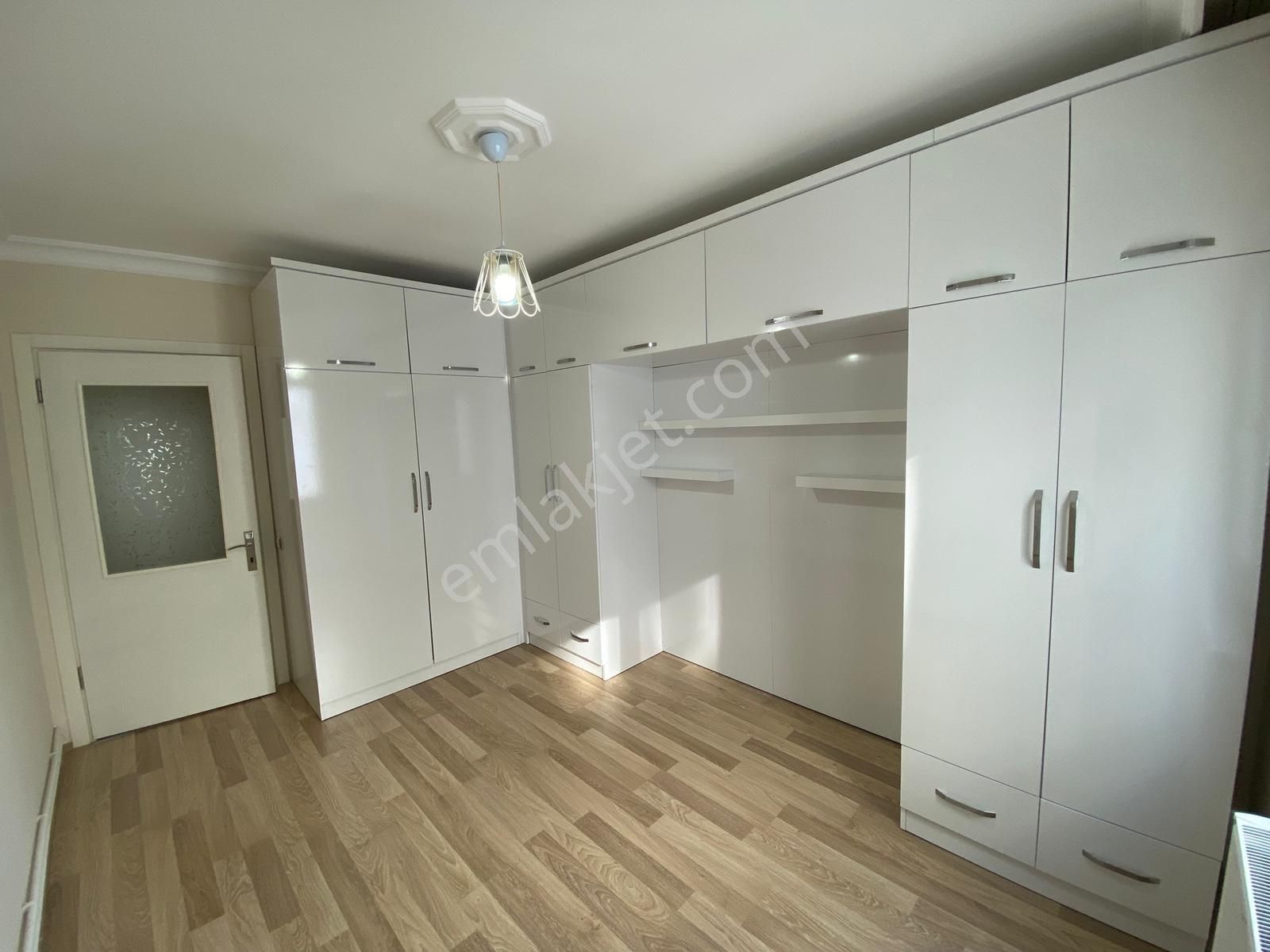 Kuşadası'nda 3+1 Önü Açık Cam Balkonlu Geniş Satılık Lüks Daire - Görsel 19