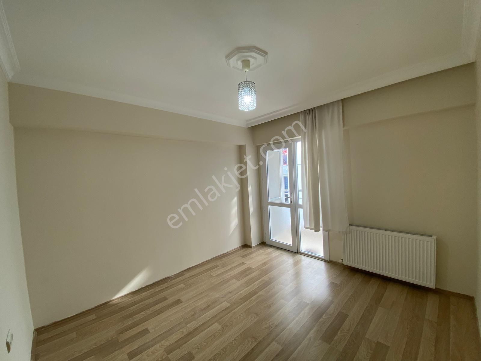 Kuşadası'nda 3+1 Önü Açık Cam Balkonlu Geniş Satılık Lüks Daire - Görsel 27