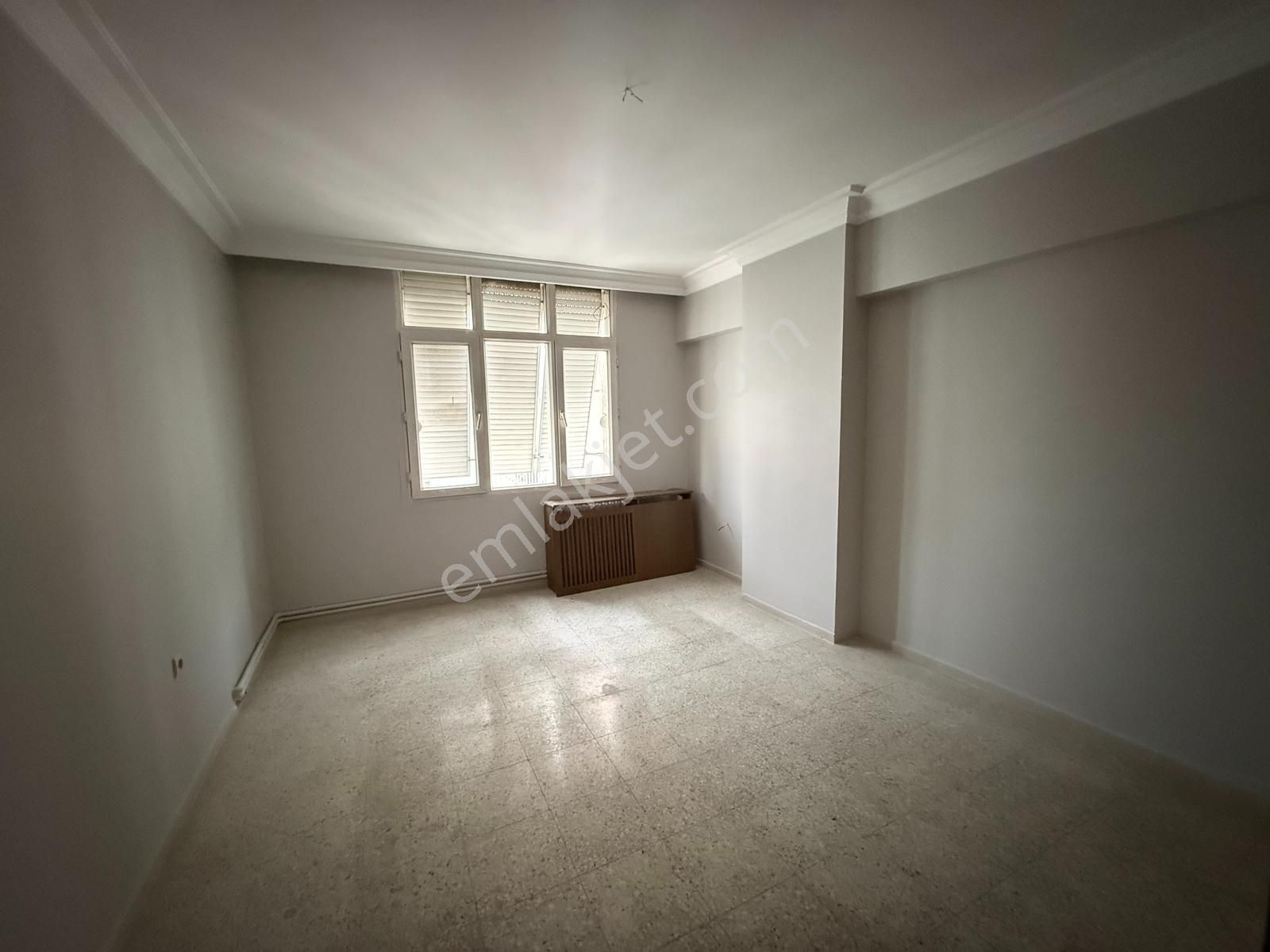 Kurtuluş'ta 4+1 240 M2 Kapalı Mutfak Doğalgazlı Kiralık Daire - Görsel 17