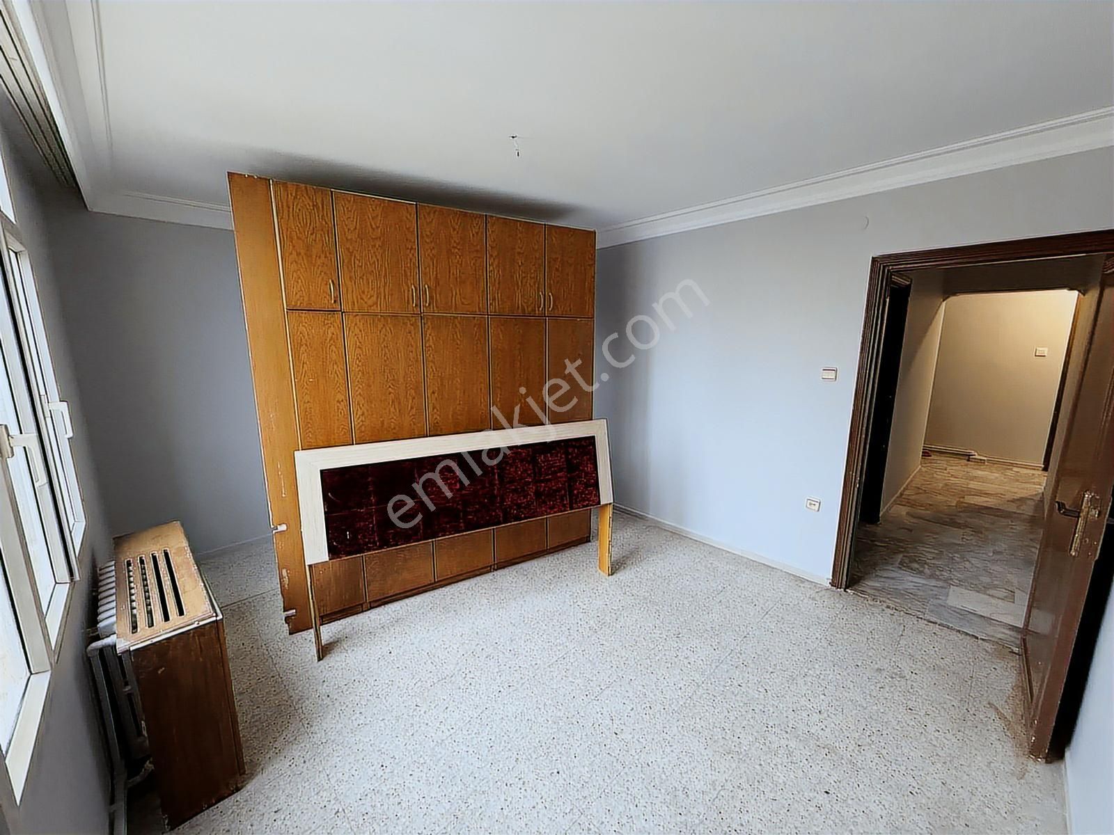 Kurtuluş'ta 4+1 240 M2 Kapalı Mutfak Doğalgazlı Kiralık Daire - Görsel 19