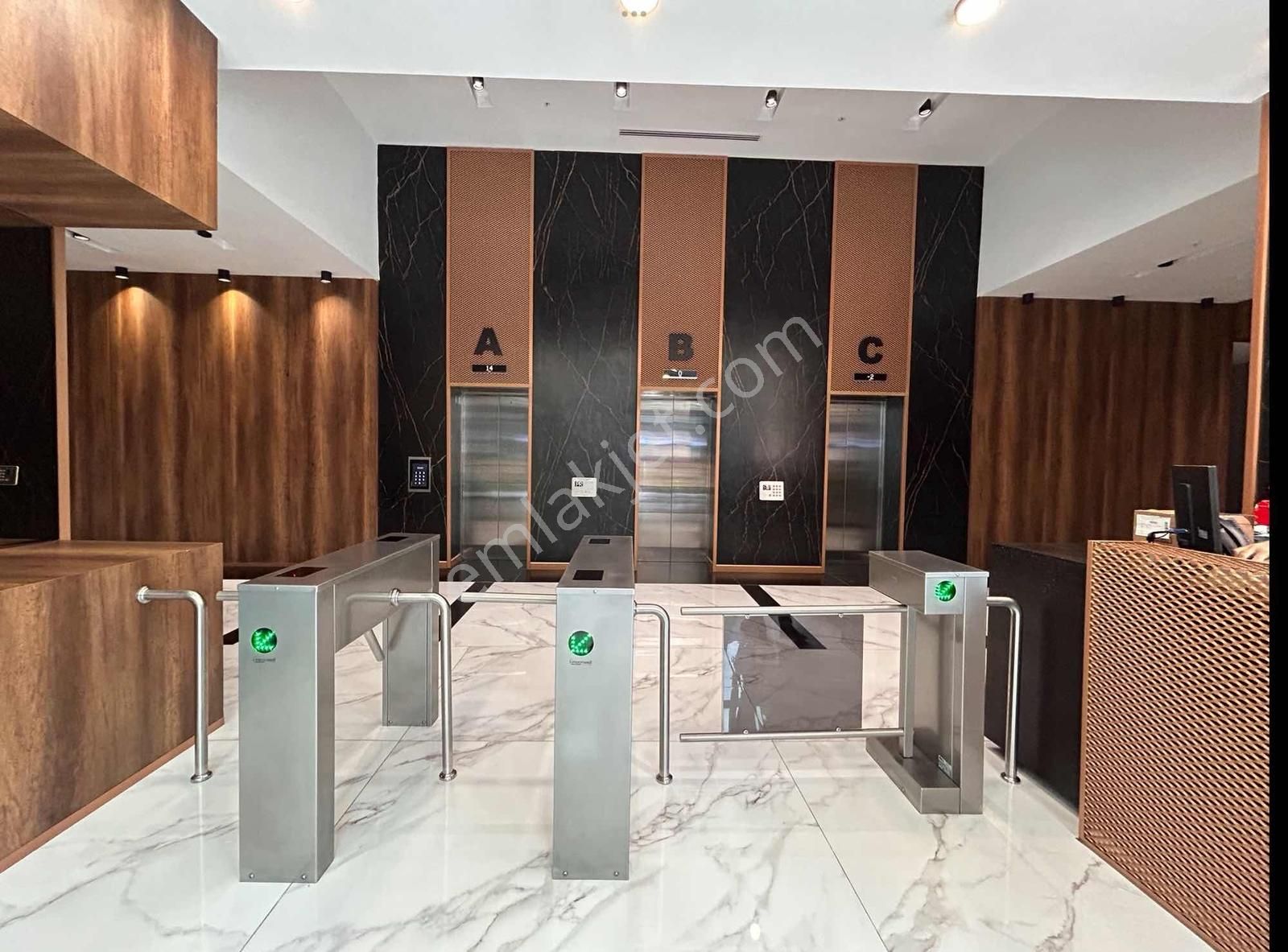 Şehrin Prestij Noktası Sky Towerda 21. Kat 2+1 Kiralık Ofis - Görsel 11