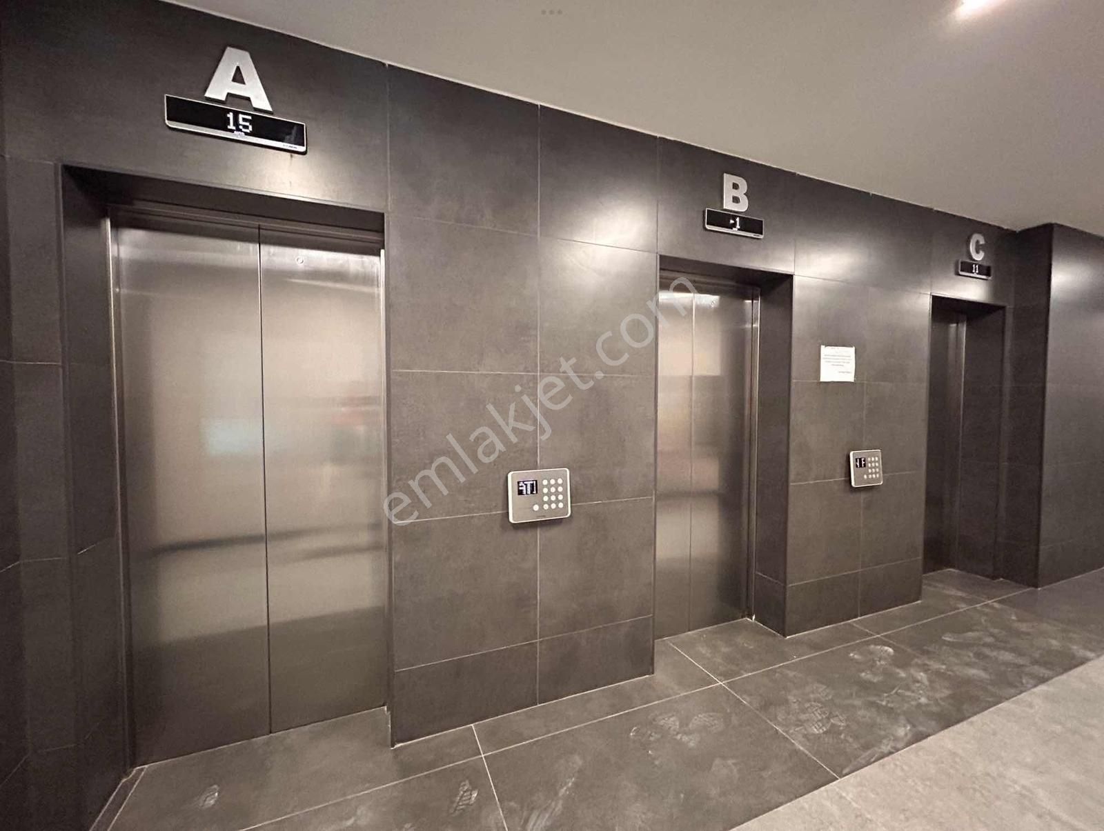 Şehrin Prestij Noktası Sky Towerda 21. Kat 2+1 Kiralık Ofis - Görsel 5