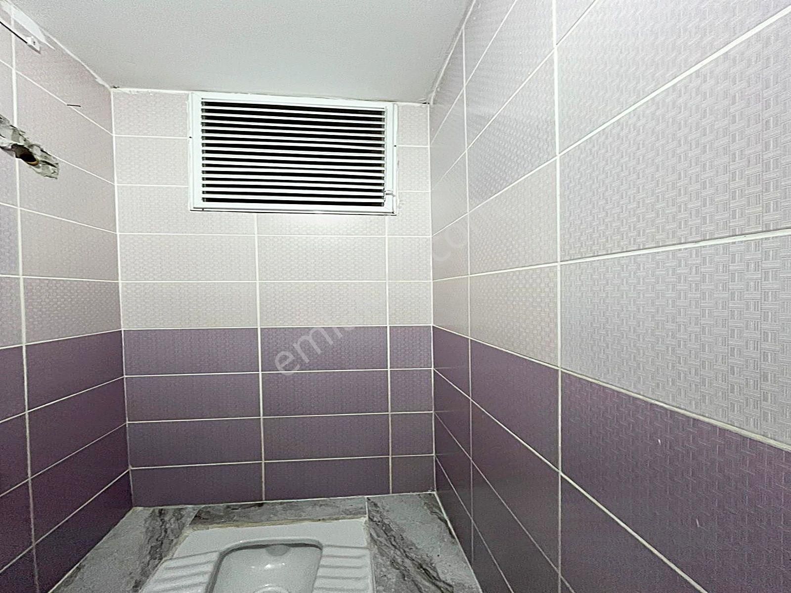 Esenyurt Yenikent Mahallesinde Cadde Üzeri Dubleks 3+2 Daire - Görsel 27