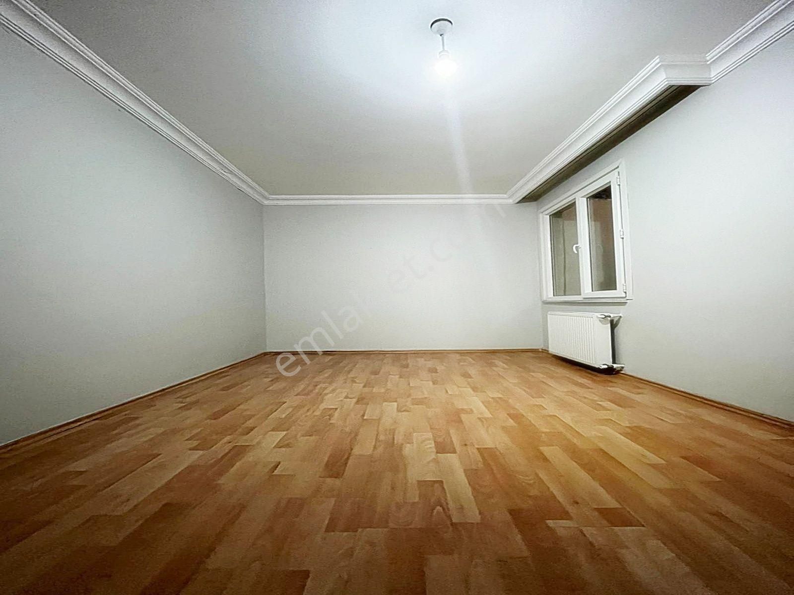 Esenyurt Yenikent Mahallesinde Cadde Üzeri Dubleks 3+2 Daire - Görsel 11