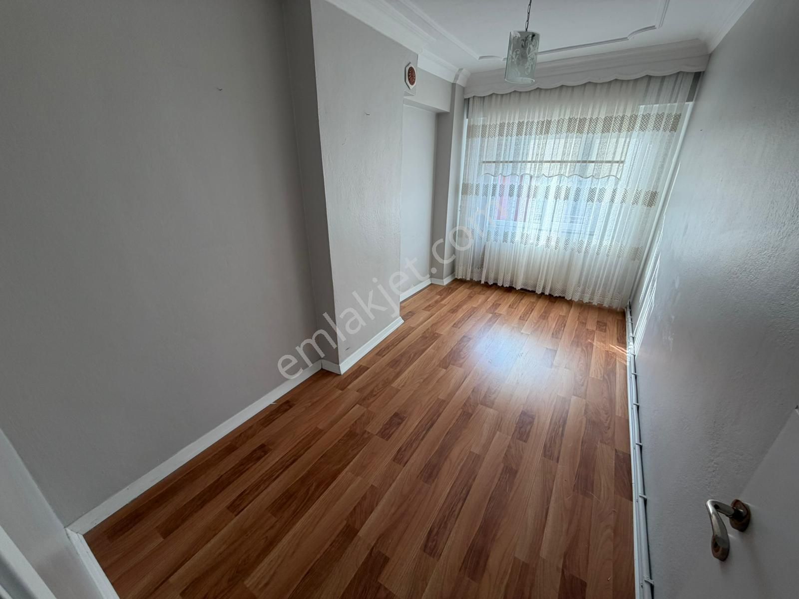 Çorlu Reşadiyede 3+1 Masrafsız Asansörlü Satılık Daire !!! - Görsel 17