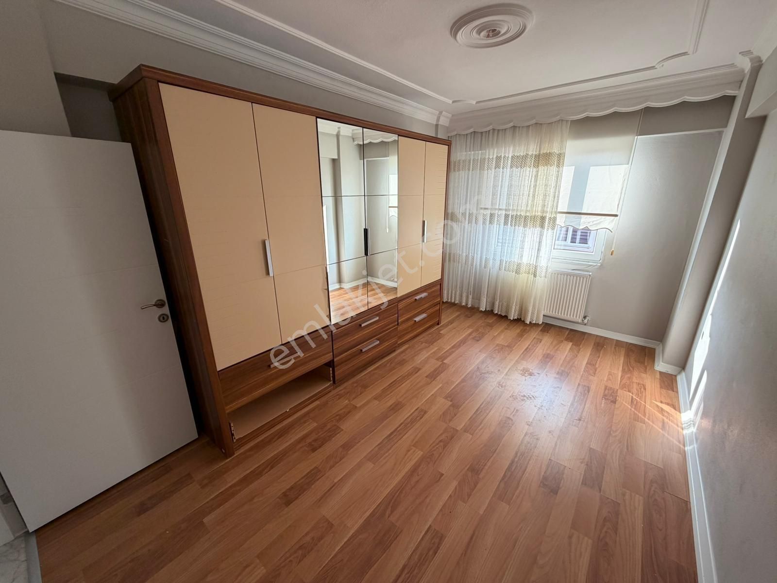 Çorlu Reşadiyede 3+1 Masrafsız Asansörlü Satılık Daire !!! - Görsel 3