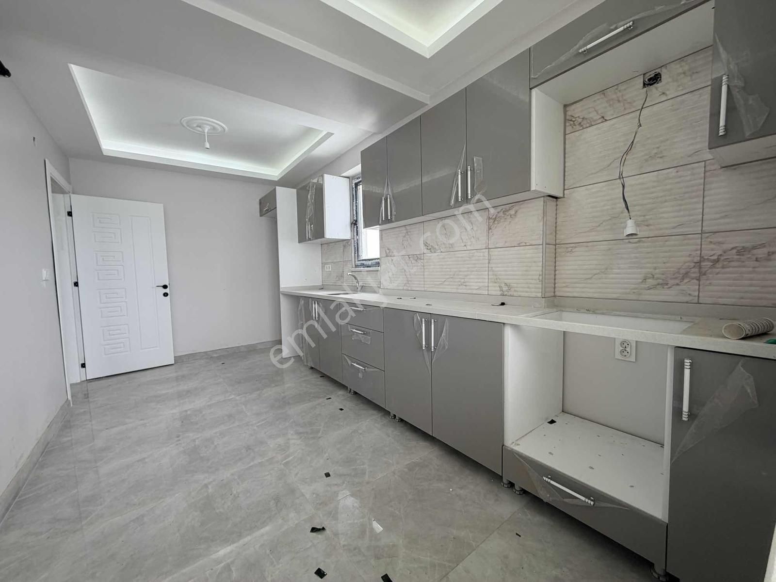 Ergene Cumhuriyette 2+1 - 100m2 Sıfır Arakat Satılık Daire !! - Görsel 2