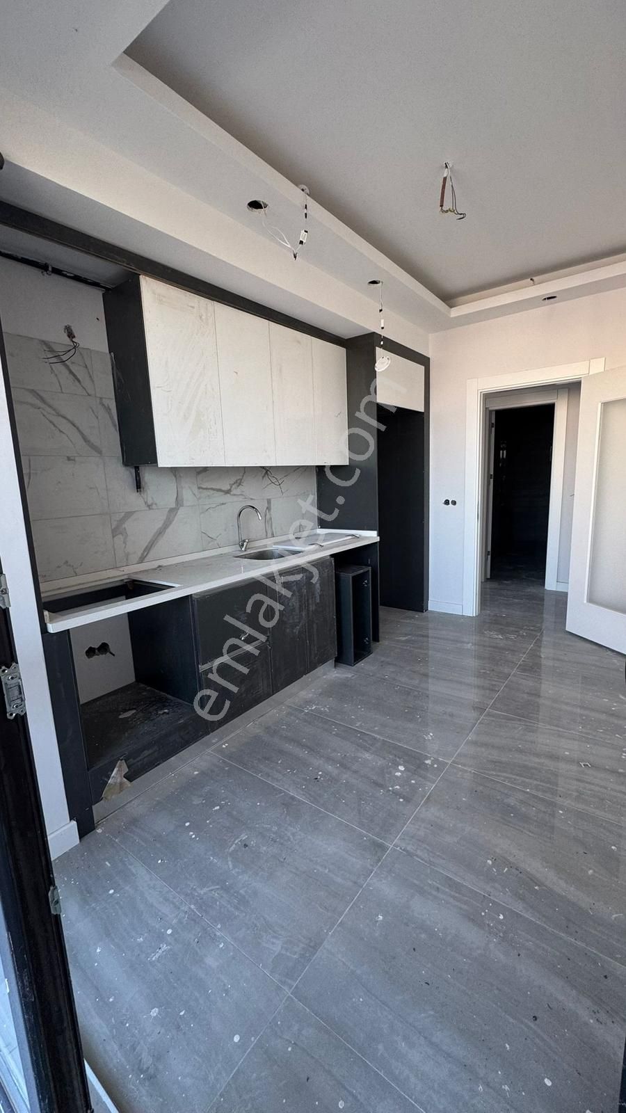 Alipaşa Skyland Tower'da 5+1 Teraslı Sıfır Dubleks Daire - Görsel 12