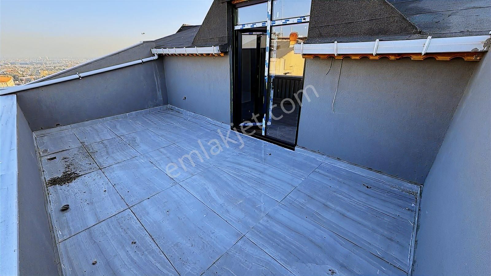 Alipaşa Skyland Tower'da 5+1 Teraslı Sıfır Dubleks Daire - Görsel 9