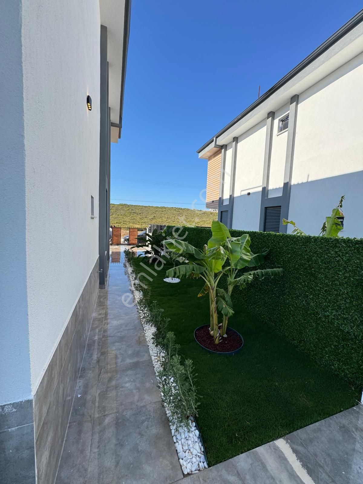 Efeler’de Tam Müstakil Ayrı Mutfak 3+1 Villa - Görsel 3