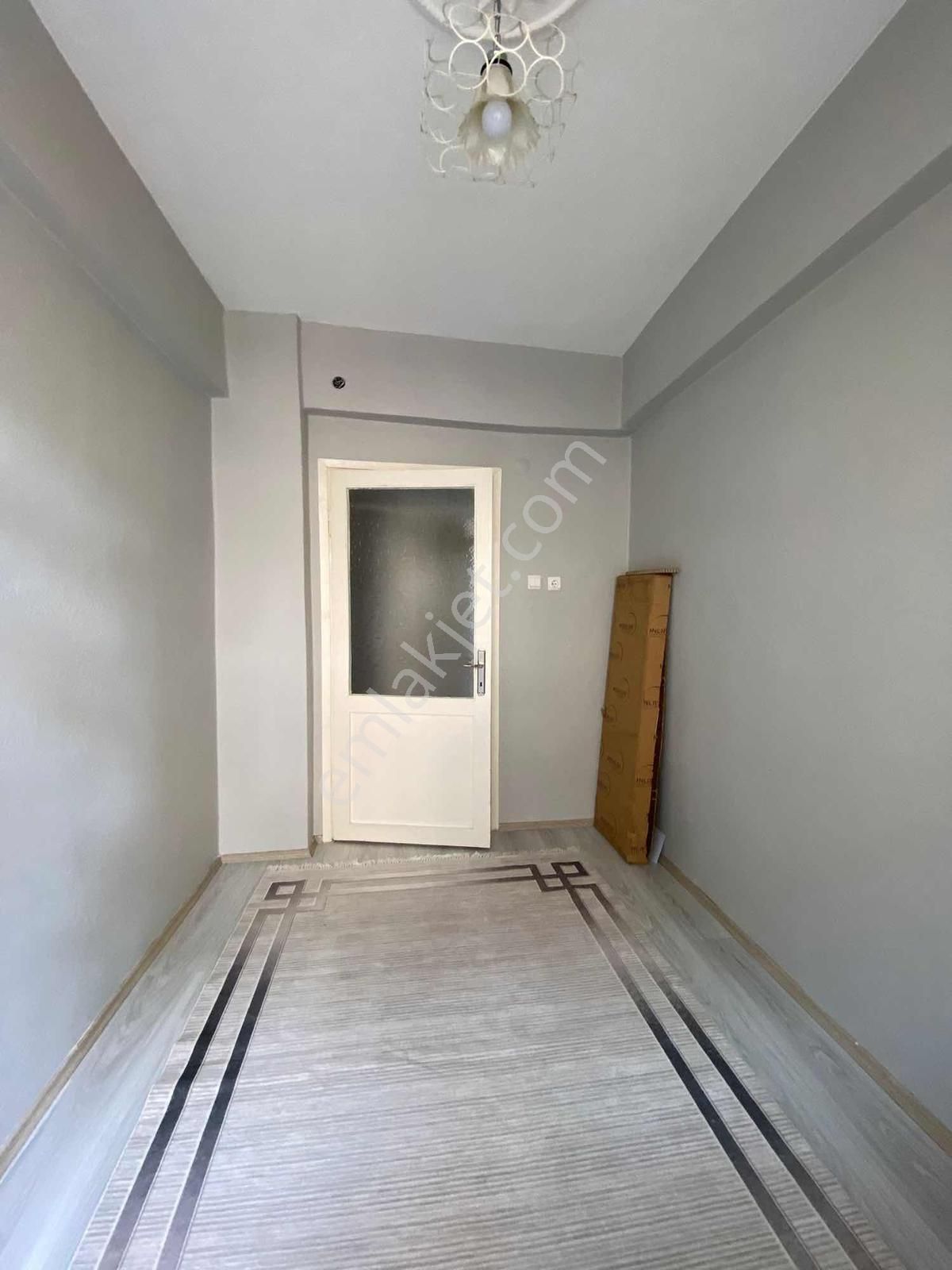 Reşadiye Mahallesinde Geniş Ve Kullanışlı 3+1 Daire - Görsel 4