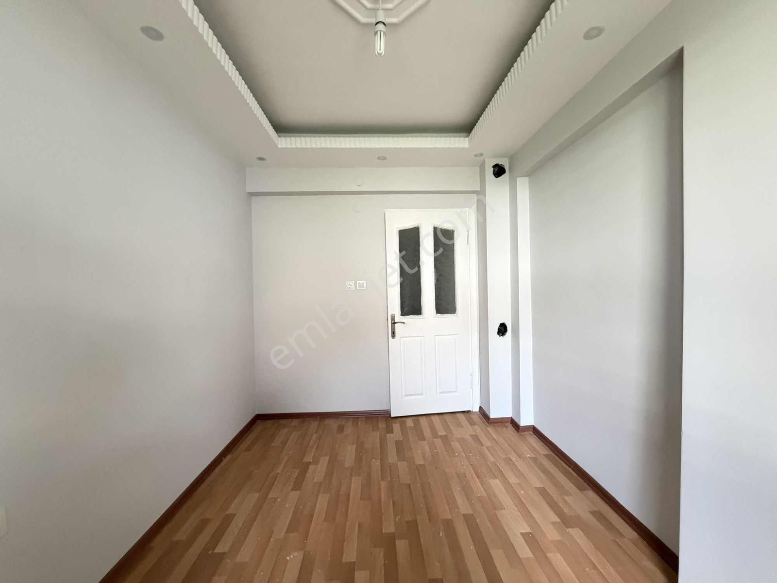 Çobançeşmede 2+1 - 75m2 Giriş Kat Satılık Daire // Revos // - Görsel 13