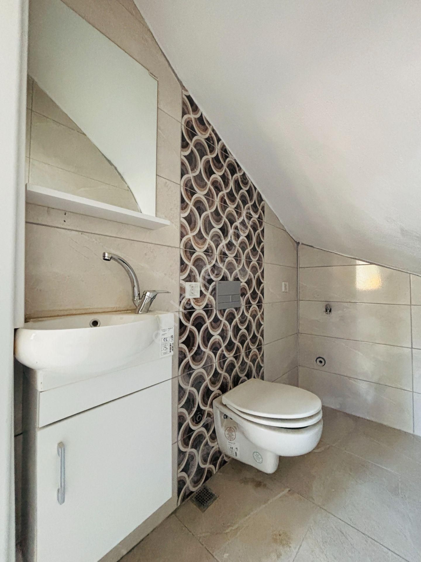 İzmir Seferihisar Payamlı Köyü İçerisinde Ebeveyn Banyolu 2+1 Satılık Villa - Görsel 13