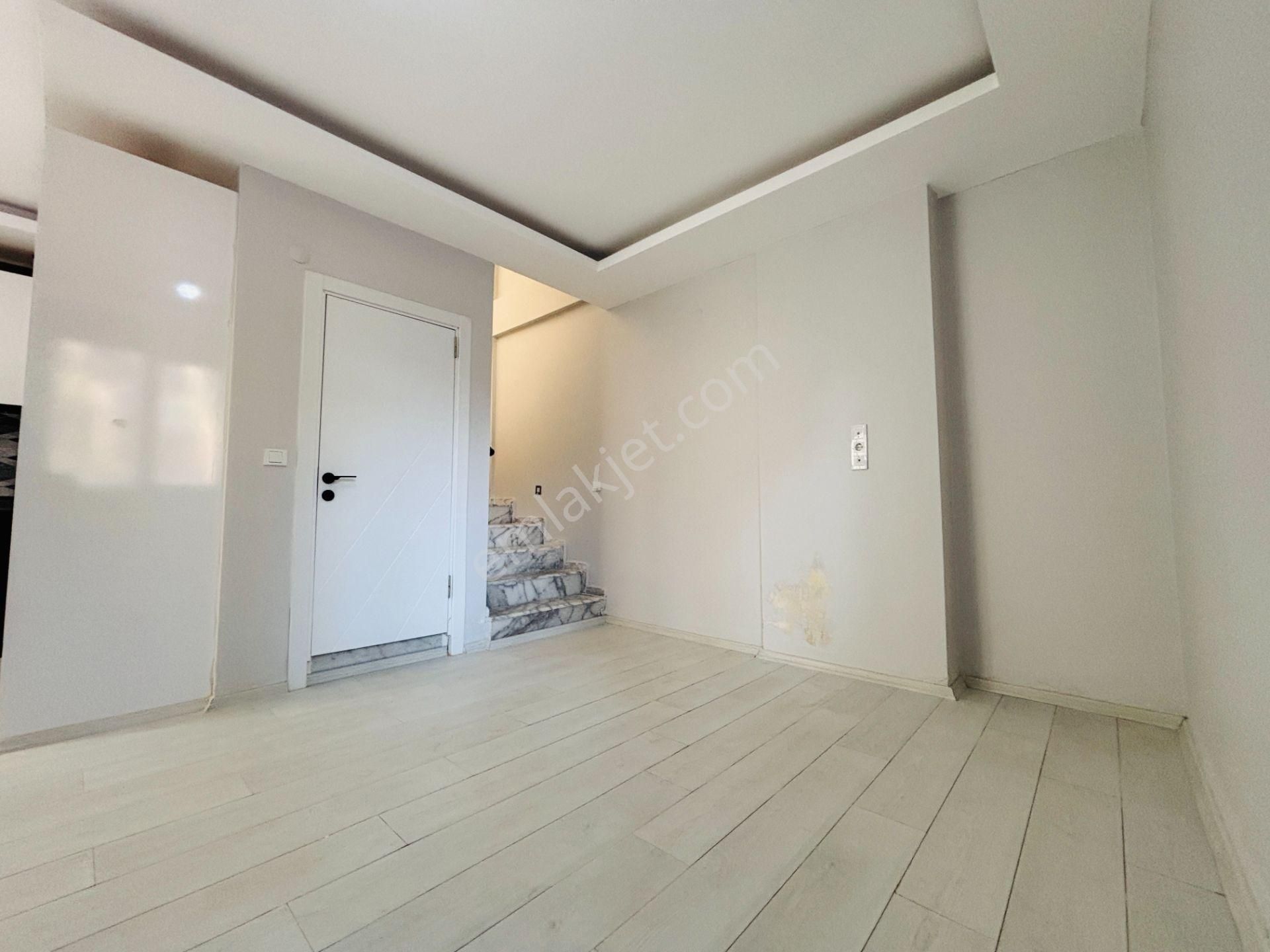 İzmir Seferihisar Payamlı Köyü İçerisinde Ebeveyn Banyolu 2+1 Satılık Villa - Görsel 12