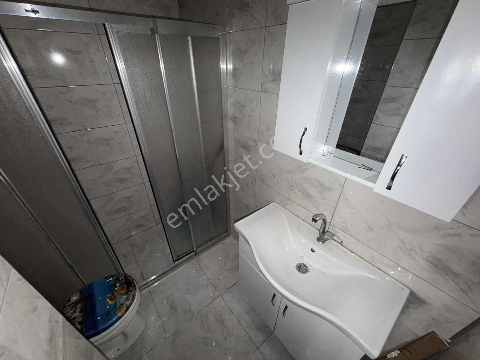 Çobançeşmede 2+1 - 75m2 Giriş Kat Kiralık Daire // Revos // - Görsel 12