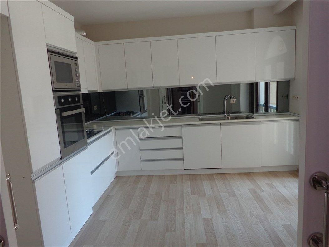 Bursa Nilüfer Beşevler Kültür Mah. 5+1 Havuzlu Lüx Dublex Daire 65.000 Tl - Görsel 33