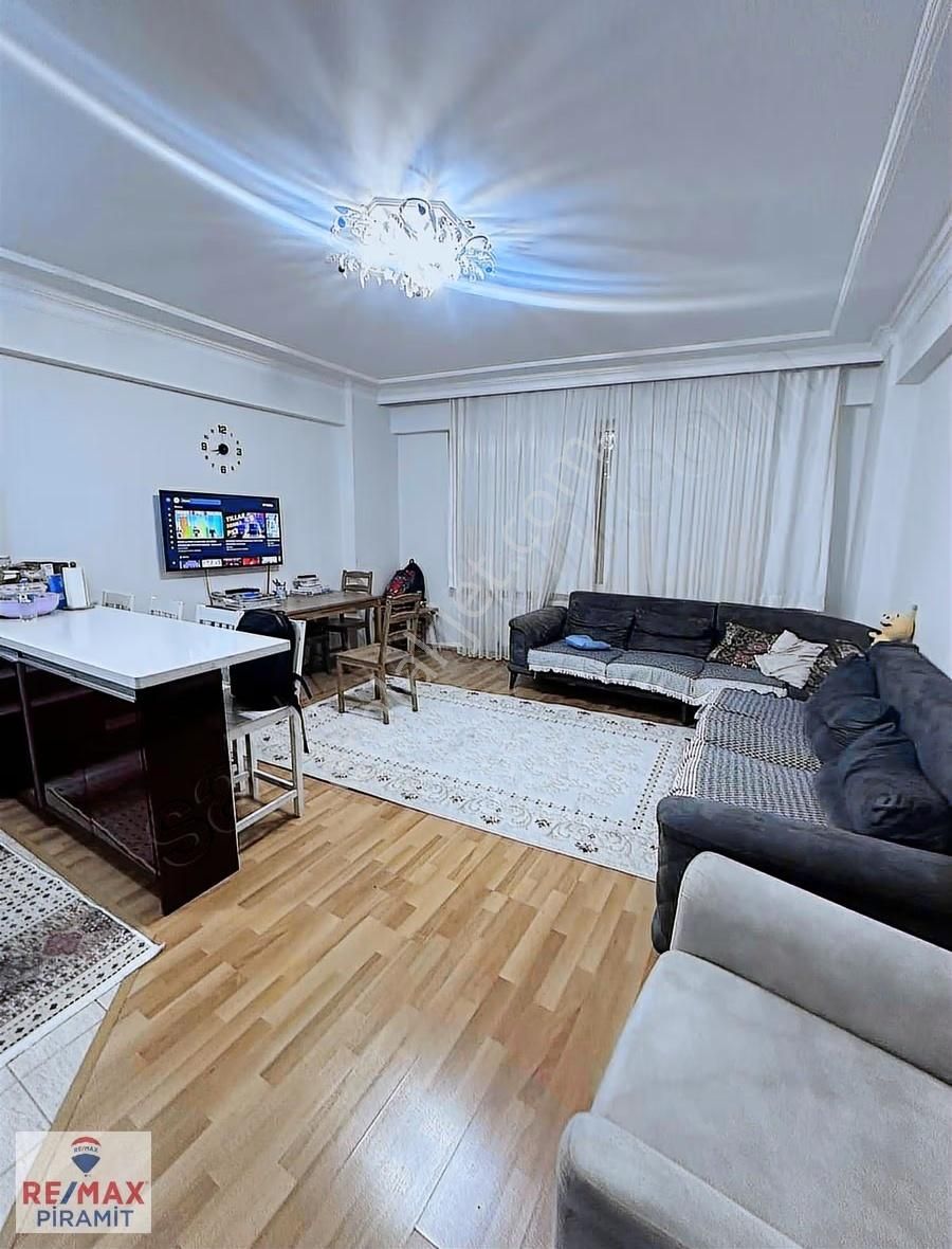 Üsküdar Selamiali Caddeye Yakın 2+1 Satılık Daire - Görsel 11