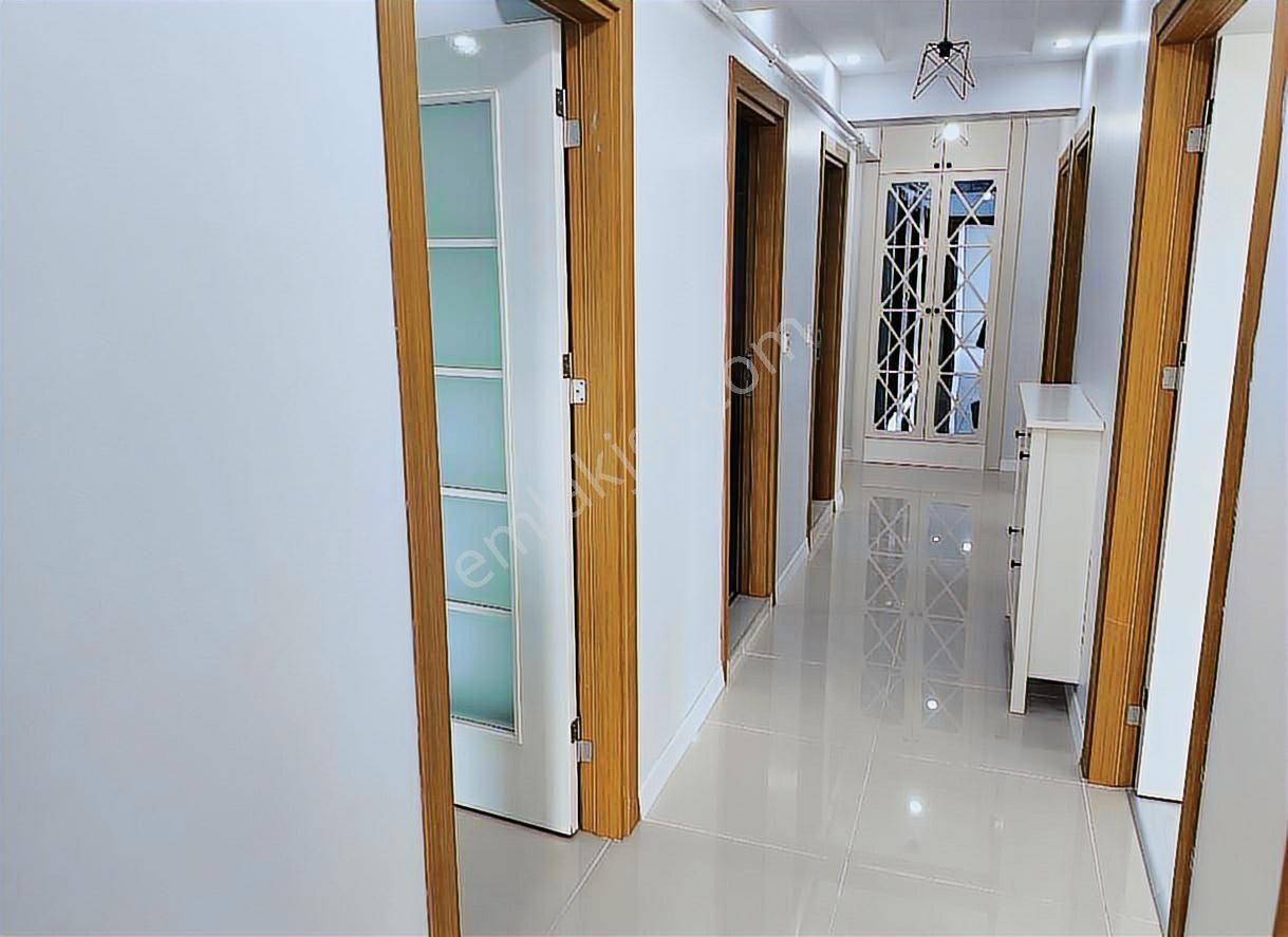 Muhittin Mahallesinde 5+2 Akasya Konaklarında Lüks Dubleks Daire - Görsel 6