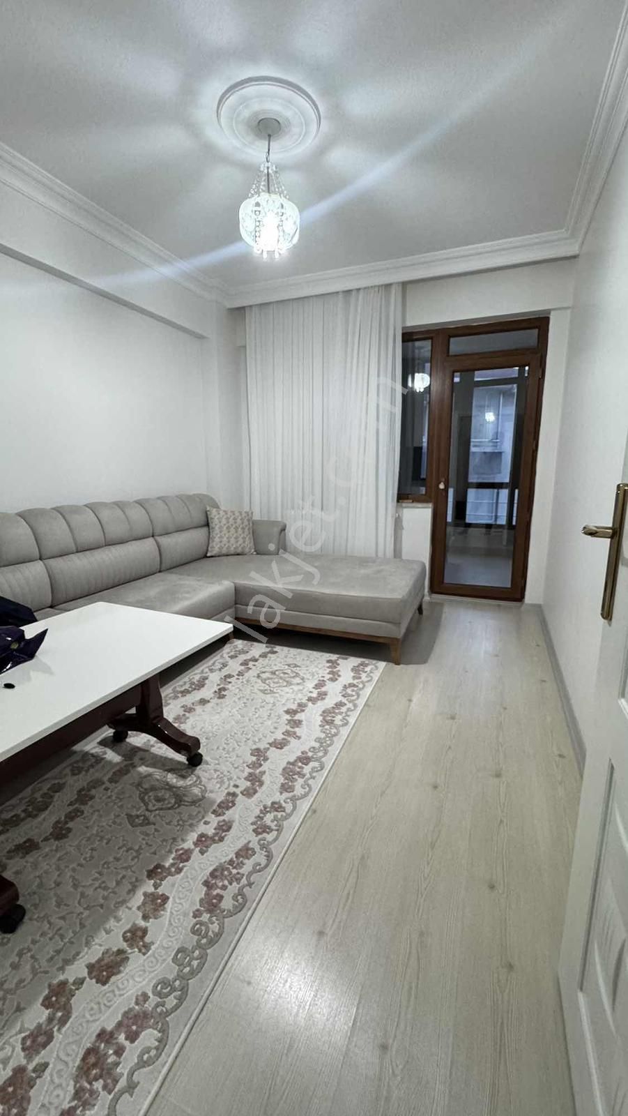 Villa Bölgesinde Site İçerisinde 3+1 Geniş Balkon Severlere - Görsel 4